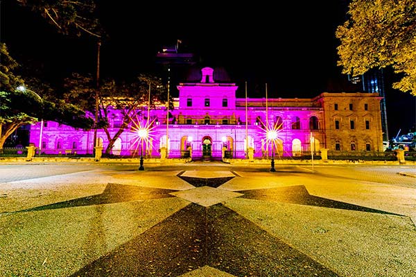 On Sunday evening, 6 February 2022 Queensland’s Parliament House was illuminated in royal purple to acknowledge Her Majesty The Queen’s Platinum Jubilee.