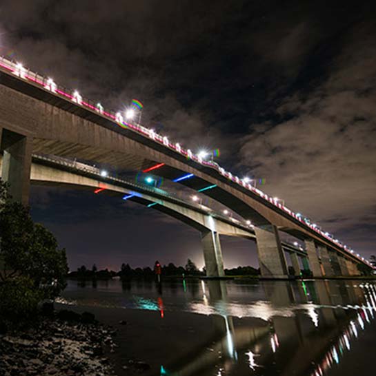 Picture of the Sir Leo Hielscher Bridges.